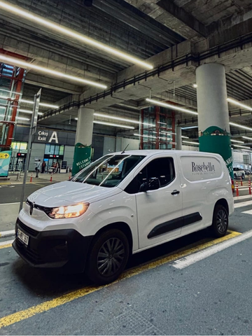 İstanbul çiçek teslimatı kendi araçlarımız ile