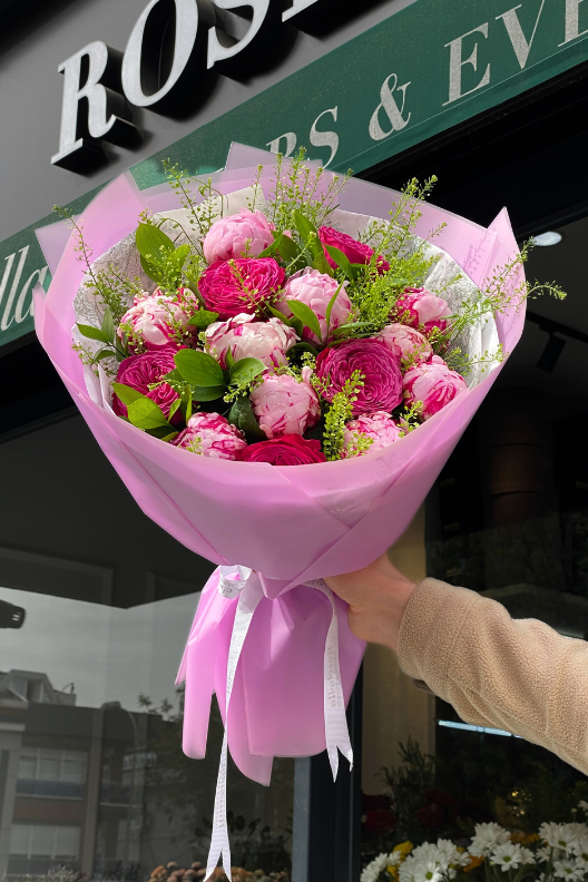 Mansfield Gül Şakayık Buketi