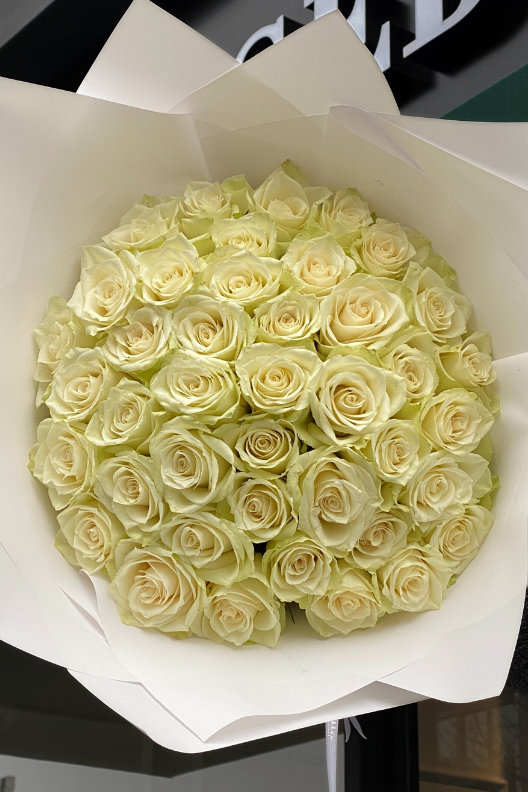 51 Beyaz Gül Buketi