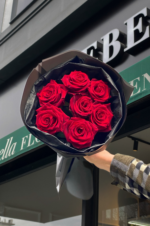 7 Kırmızı Gül Buketi