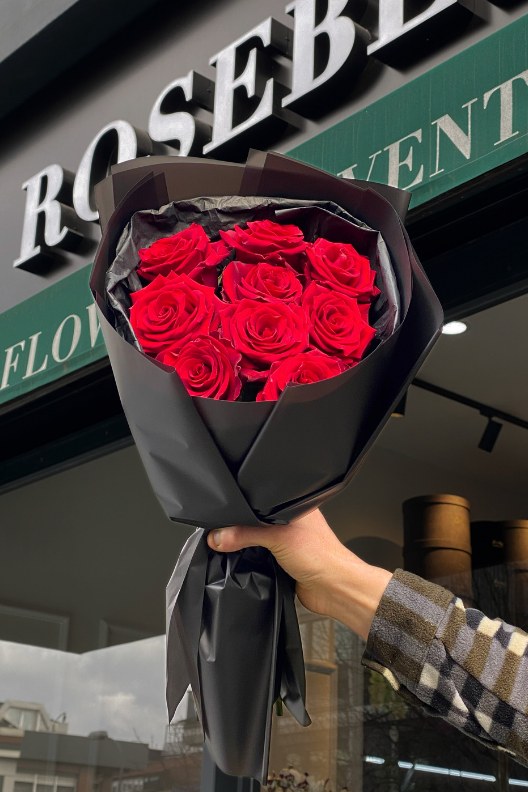 9 Kırmızı Gül Buketi