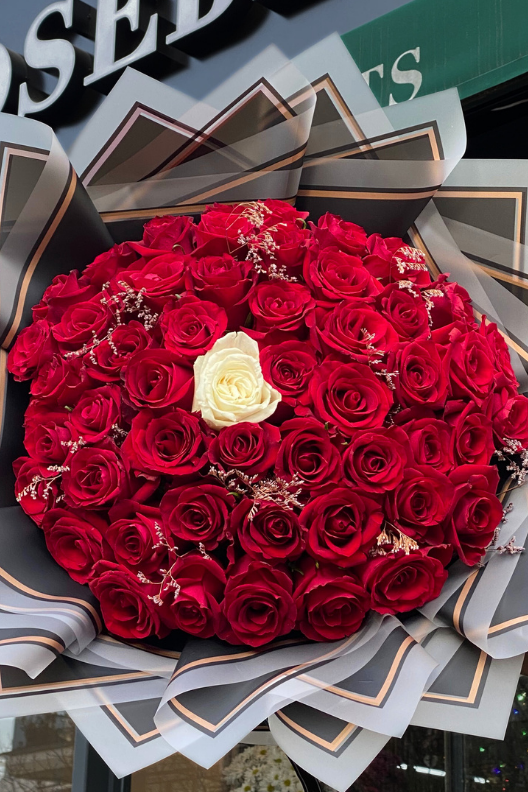 51 Kırmızı Gül Buketi