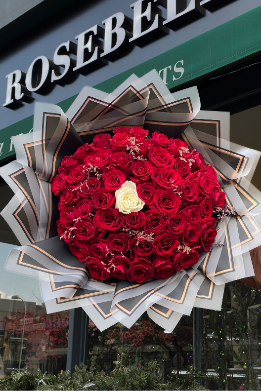 51 Kırmızı Gül Buketi