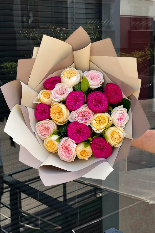 Premium Hollanda Gülleri Buketi