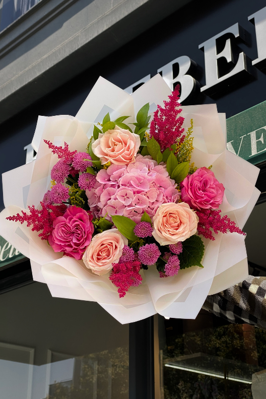 Pink Petal Dream Karışık Buket