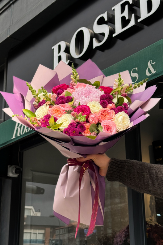 Rosy Dreams Karışık Buket