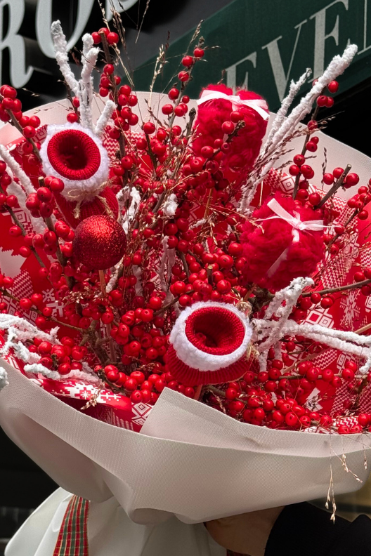 Santa Rosebella Signature