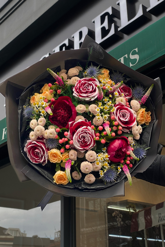 Bordo Şakayık Karlı Gül Buketi