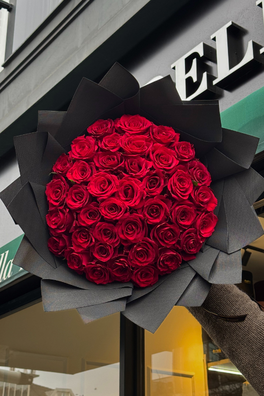 41 Kırmızı Gül Buketi