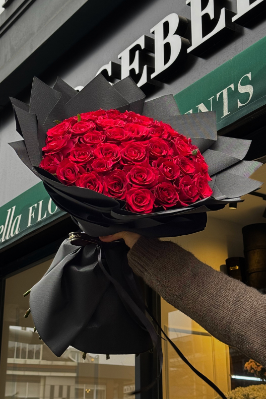 41 Kırmızı Gül Buketi