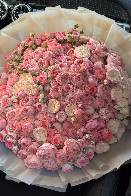 51 Hollanda Çardak Güller Buketi