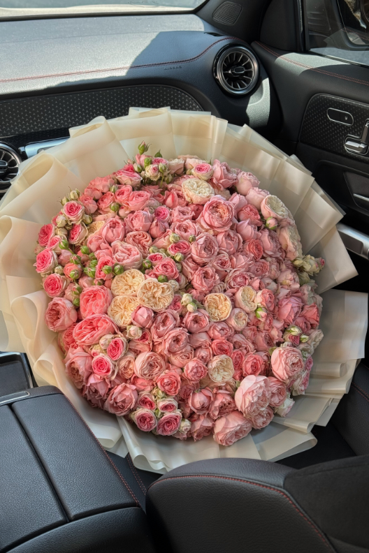 51 Hollanda Çardak Güller Buketi