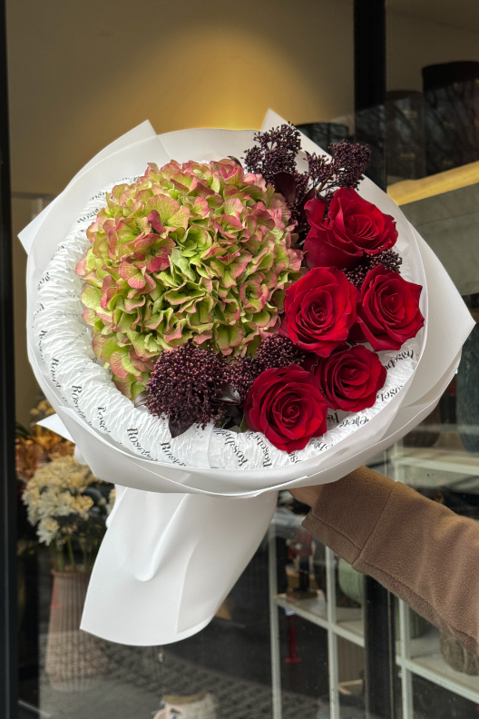 Autumn Rouge Elegance