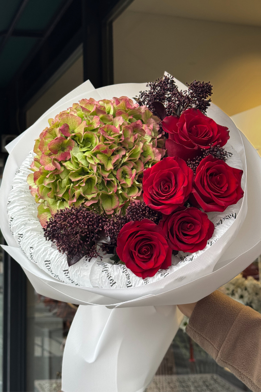 Autumn Rouge Elegance