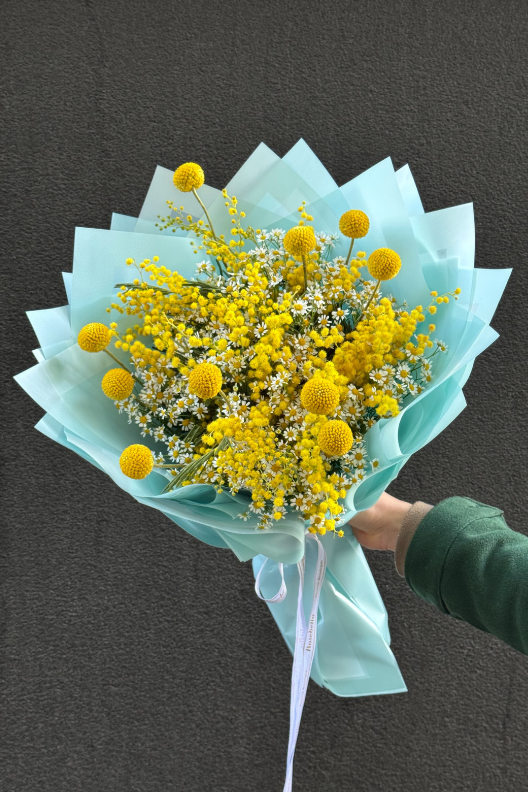Mimoza & Kır Çiçeği Lüks Buket