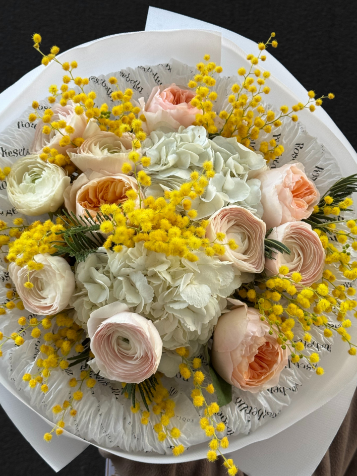 Ortanca Erengül & Mimoza Lüks Buket