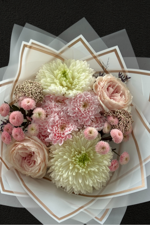 Wabara Tsumigi Güllü & Anastasyalı Premium Buket