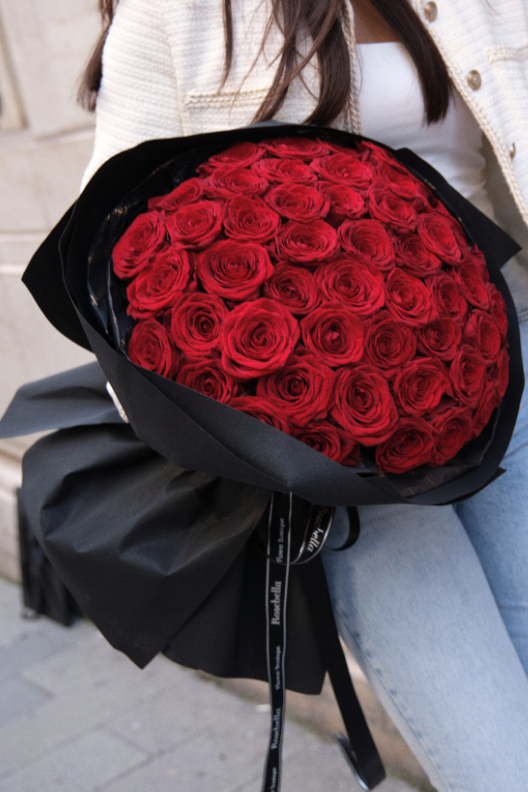 51 Premium Kırmızı Güller Buketi