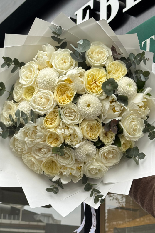 Saf Zarafet Leonora Buketi