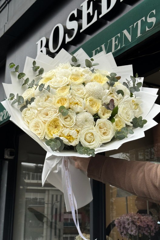 Saf Zarafet Leonora Buketi