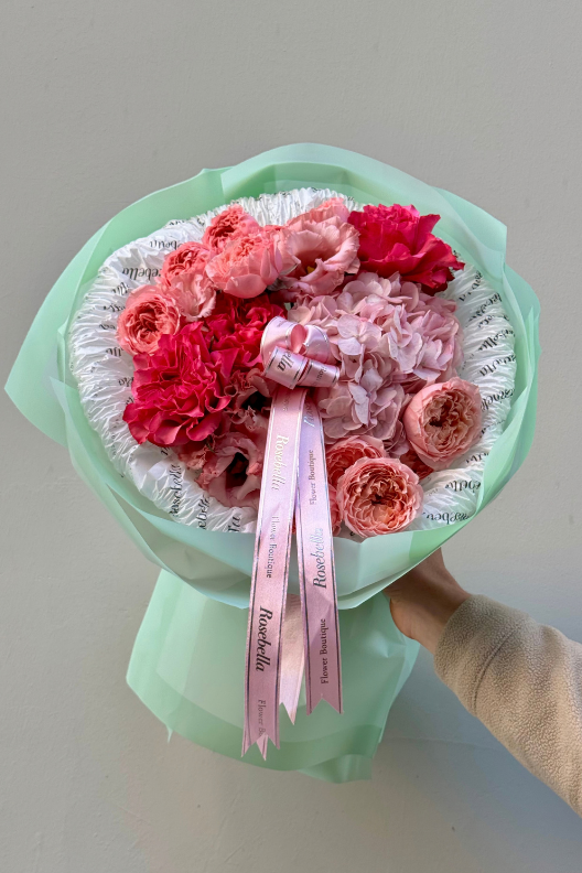 Pembe Çiçek Buketi – Rosé Éclat
