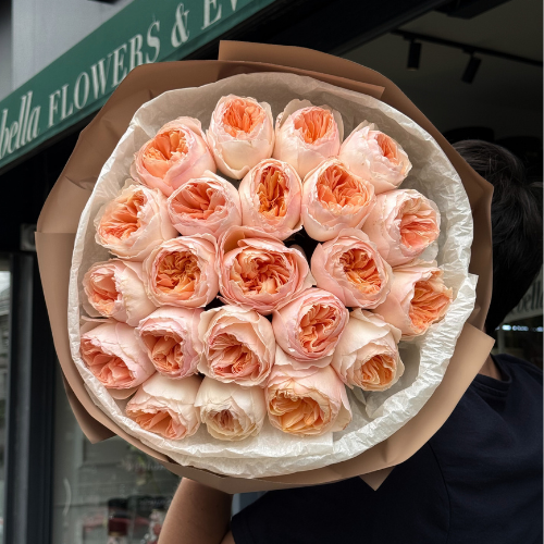 Premium kırmızı ve özel renk gül buketleri – ithal gül koleksiyonu