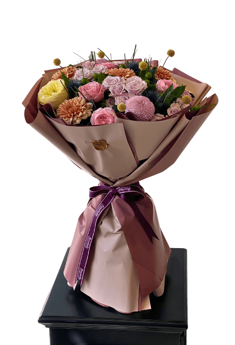 İstanbul lüks çiçek siparişi için özel tasarım premium aranjman – Rosebella Flowers sofistike çiçek koleksiyonu